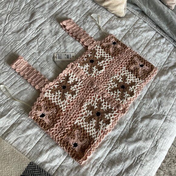 NWT Favorite Daughter The I'm Cute Crop Top in Daisy Crochet - Picture 4 of 9